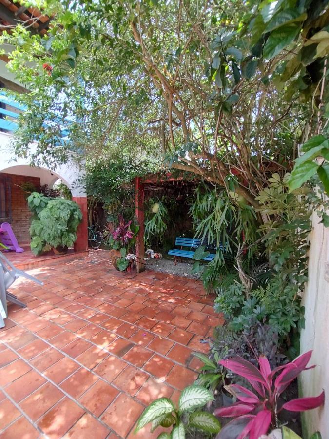 Aloha Hostel Cabo Frio Buitenkant foto
